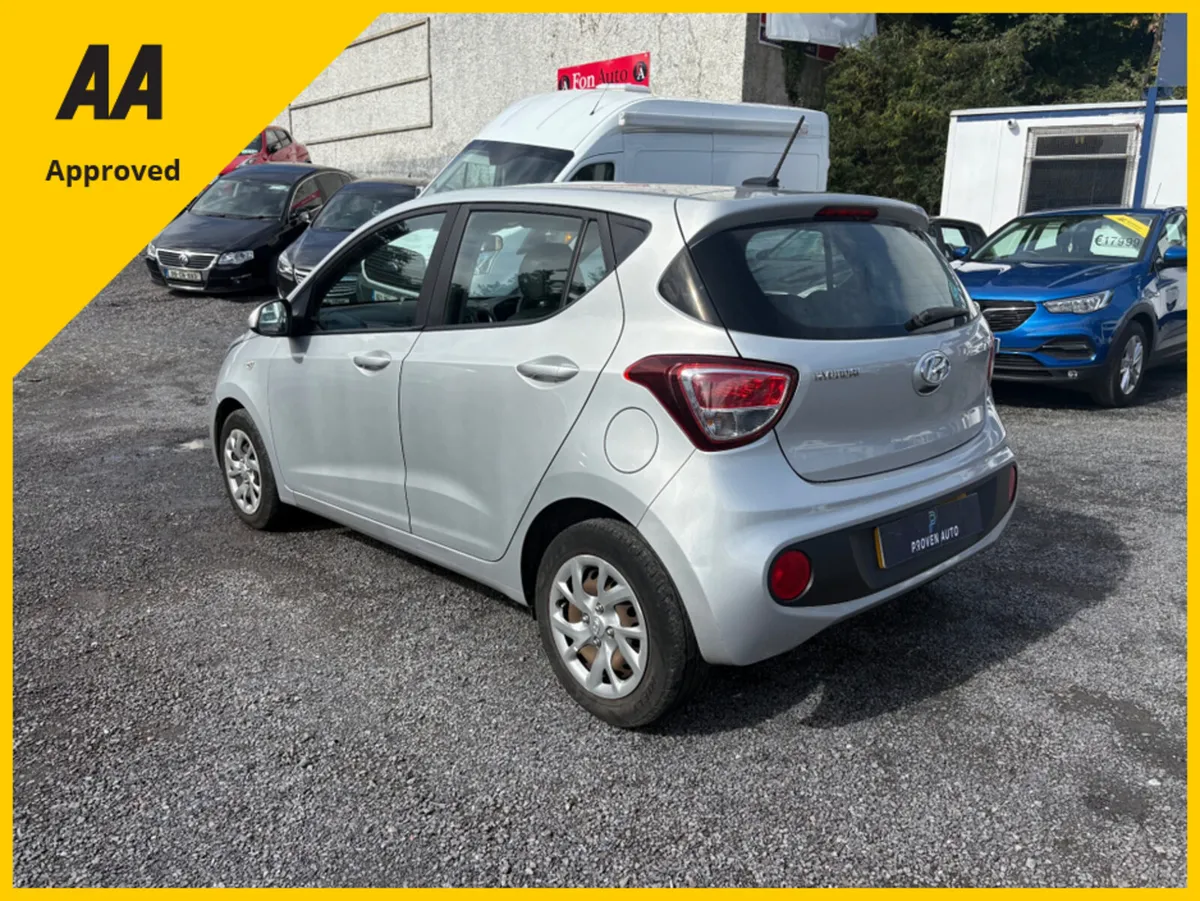 Hyundai i10 SE - Image 4