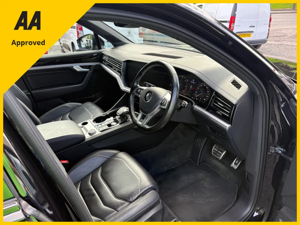 Volkswagen Touareg V6 R-LINE TECH TD TDI VAT Quali - Image 2