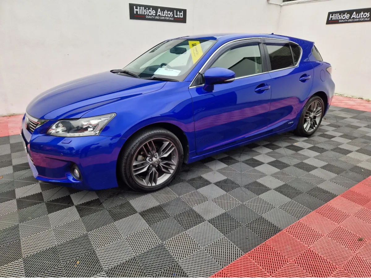 Lexus CT *DEPOSIT NOW TAKEN* PETROL/HYBRID 5DR AUT - Image 4