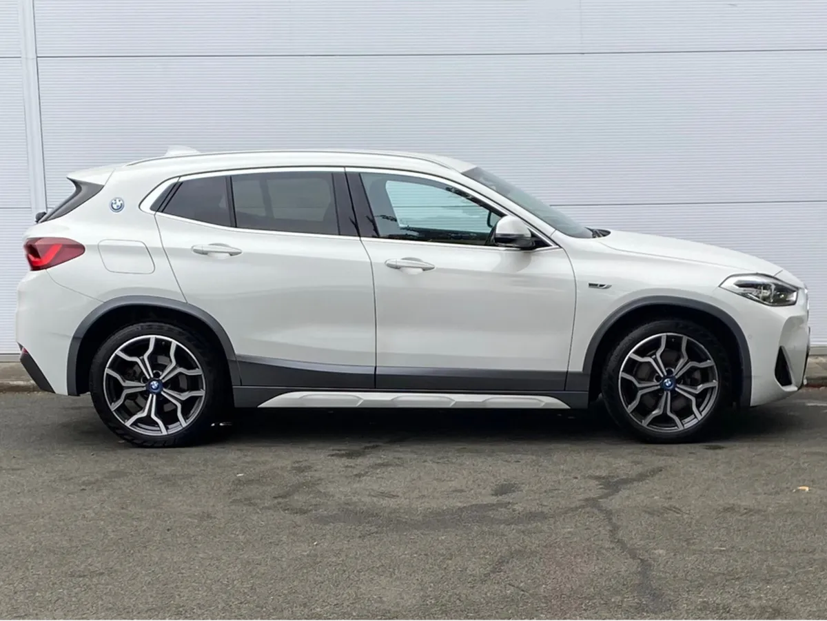 BMW X2 XDRIVE25E M SPORT 5DR AUTO - Image 4