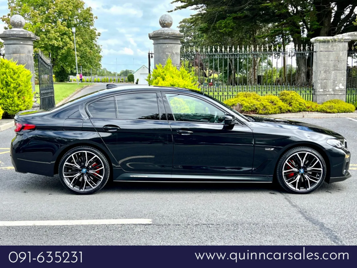 BMW 5-Series 530e M-SPORT AUTO==HUGE SPEC==COST OV - Image 2