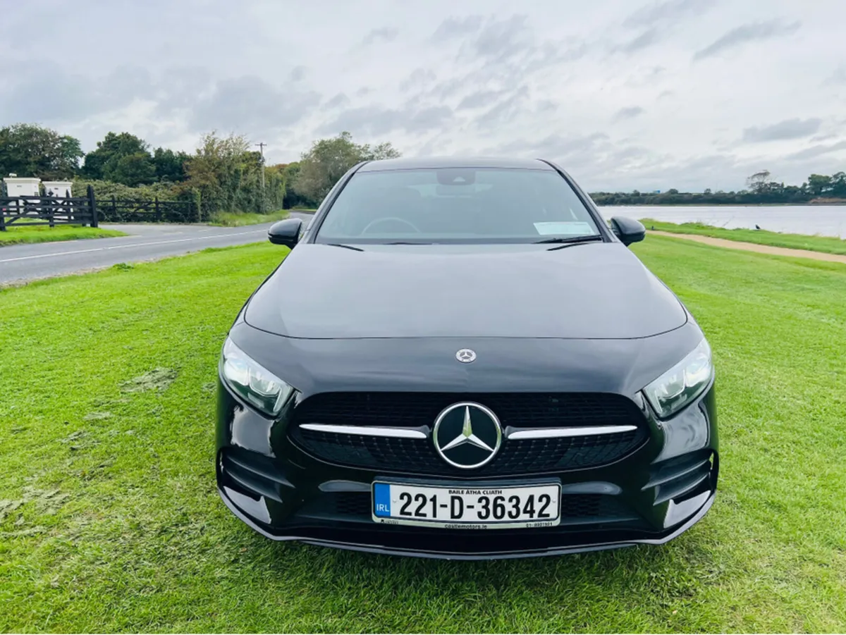 Mercedes-Benz A-Class 250 AMG LINE EDITION E - Image 4