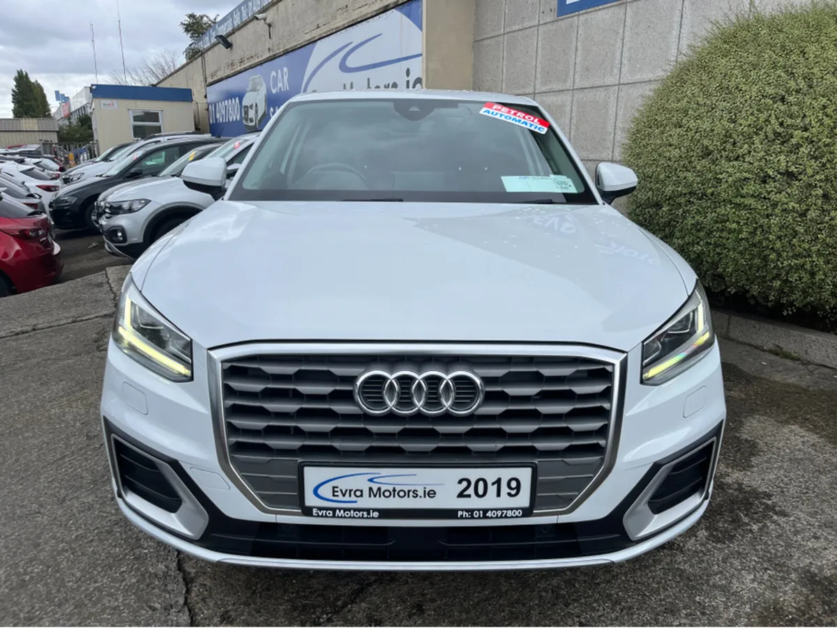 Audi Q2 SPORT AUTOMATIC 1.4 PETROL //KEYLESS ENTRY - Image 2