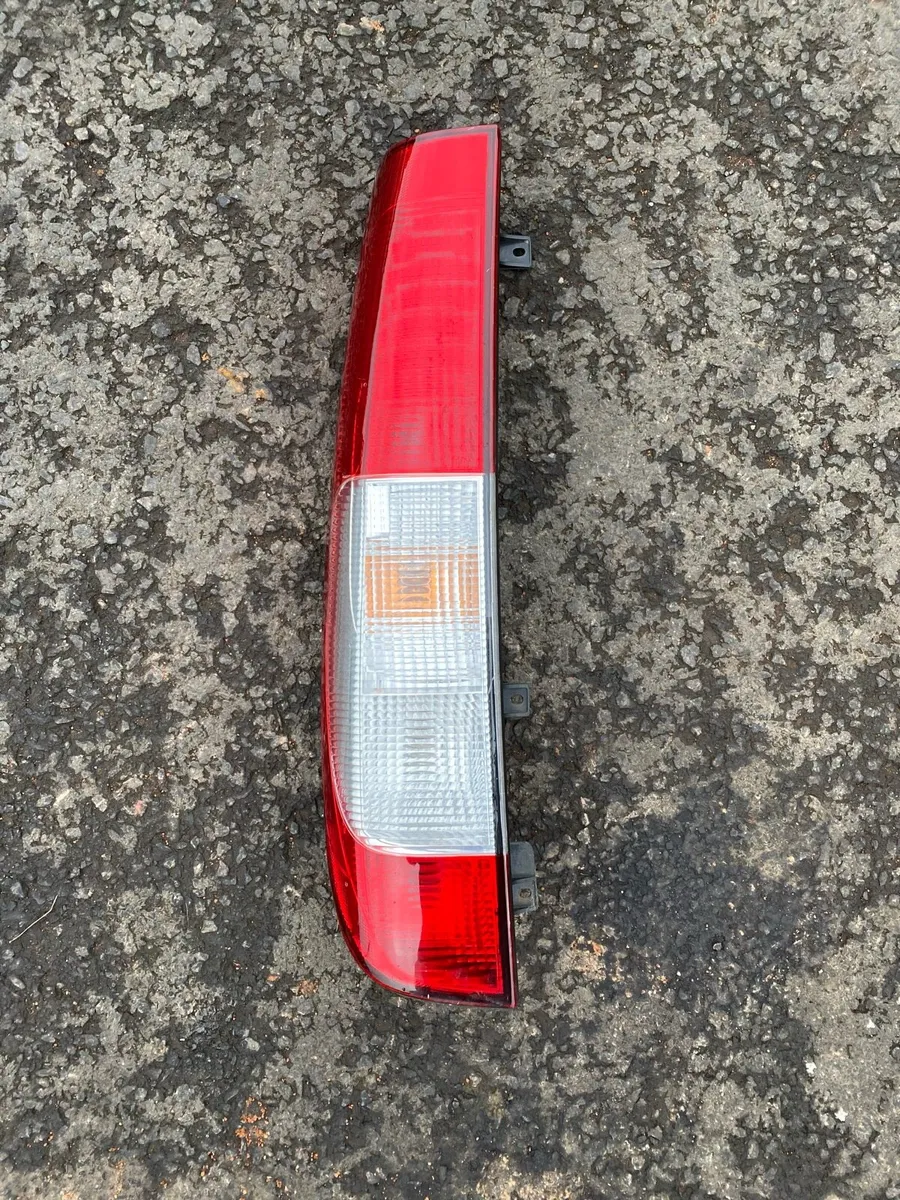 Mercedes Vito 2003-2014 W639 - Image 1