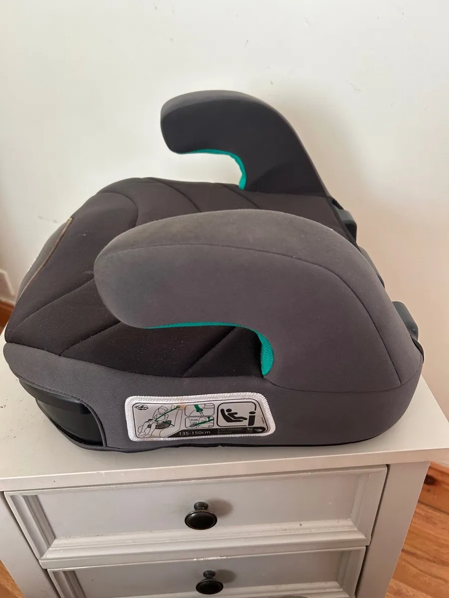Booster seat - Image 1