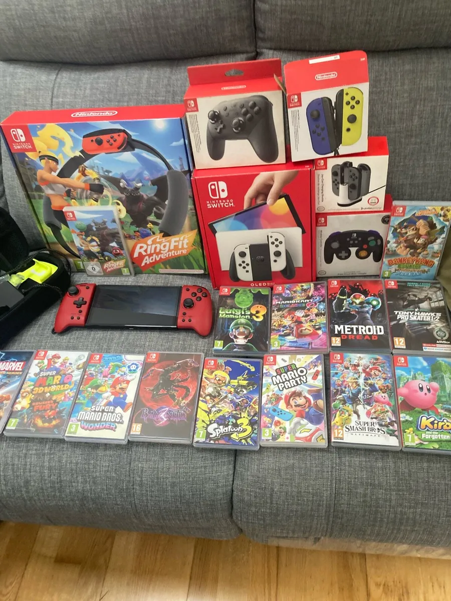 Nintendo switch OLED - Image 2