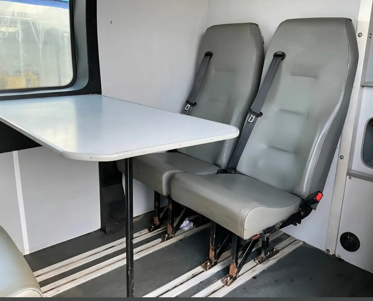 FORD TRANSIT. WELFARE CREW CAB.. CAMPER  7 SEATS - Image 2