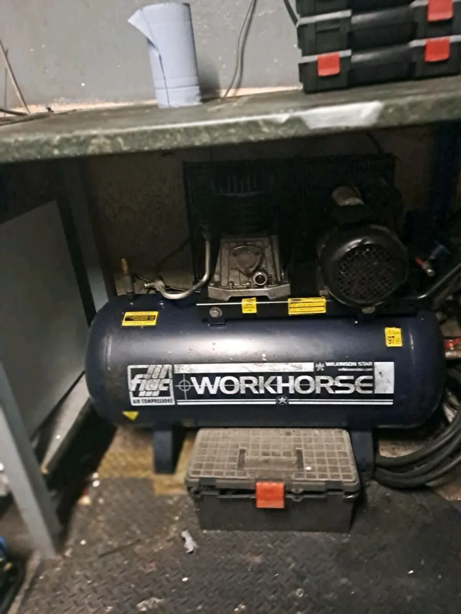 COMPRESSOR - Image 1
