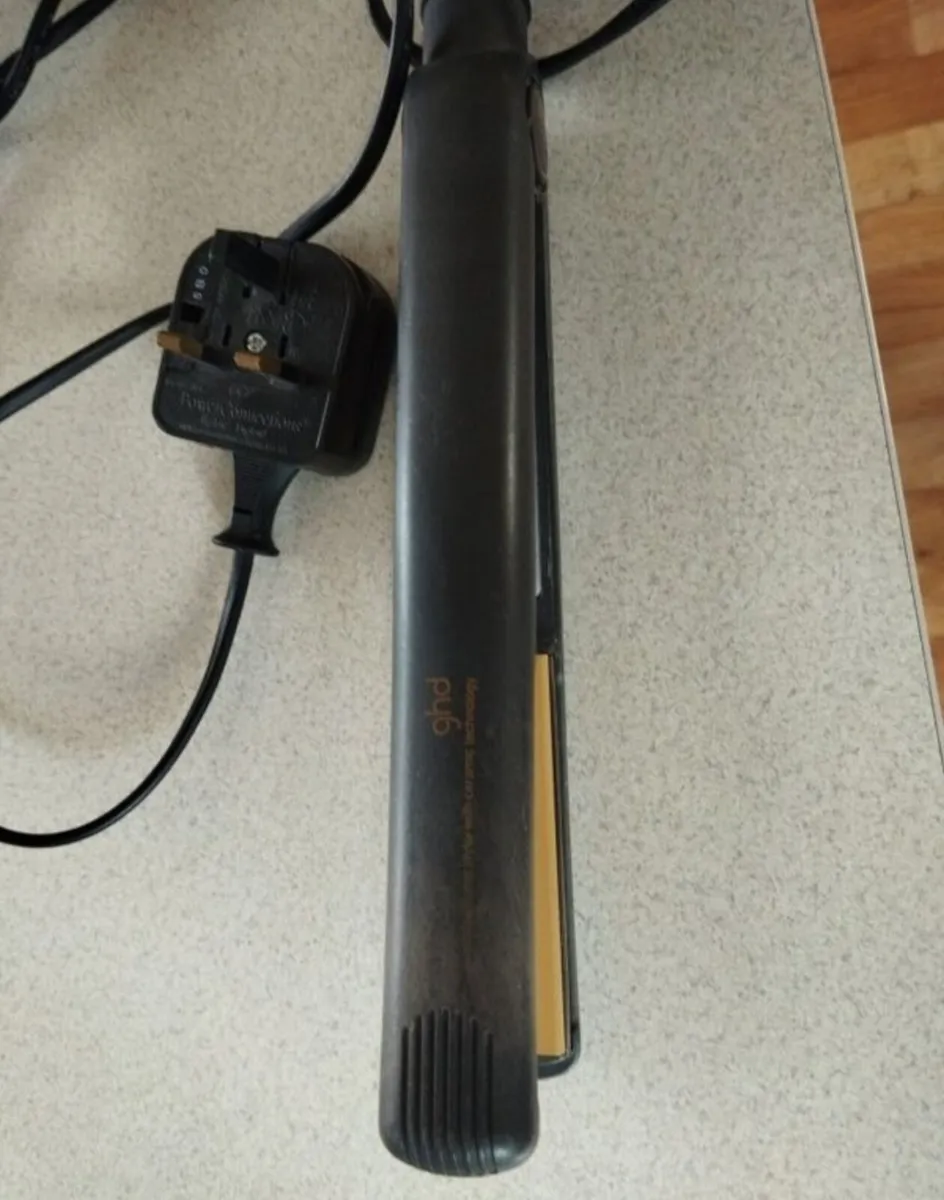 GHD hair straightener - Image 2