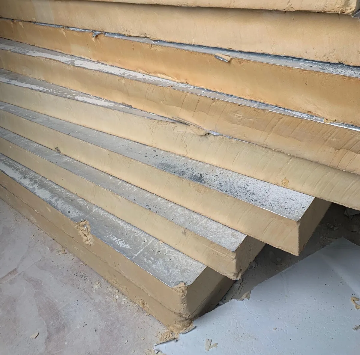 Foiled PIR sheets - Image 1
