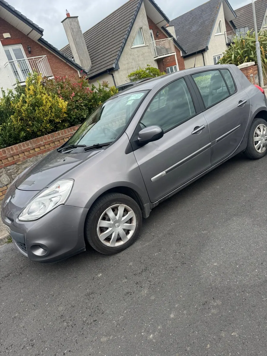 Renault Clio 2013 - Image 1