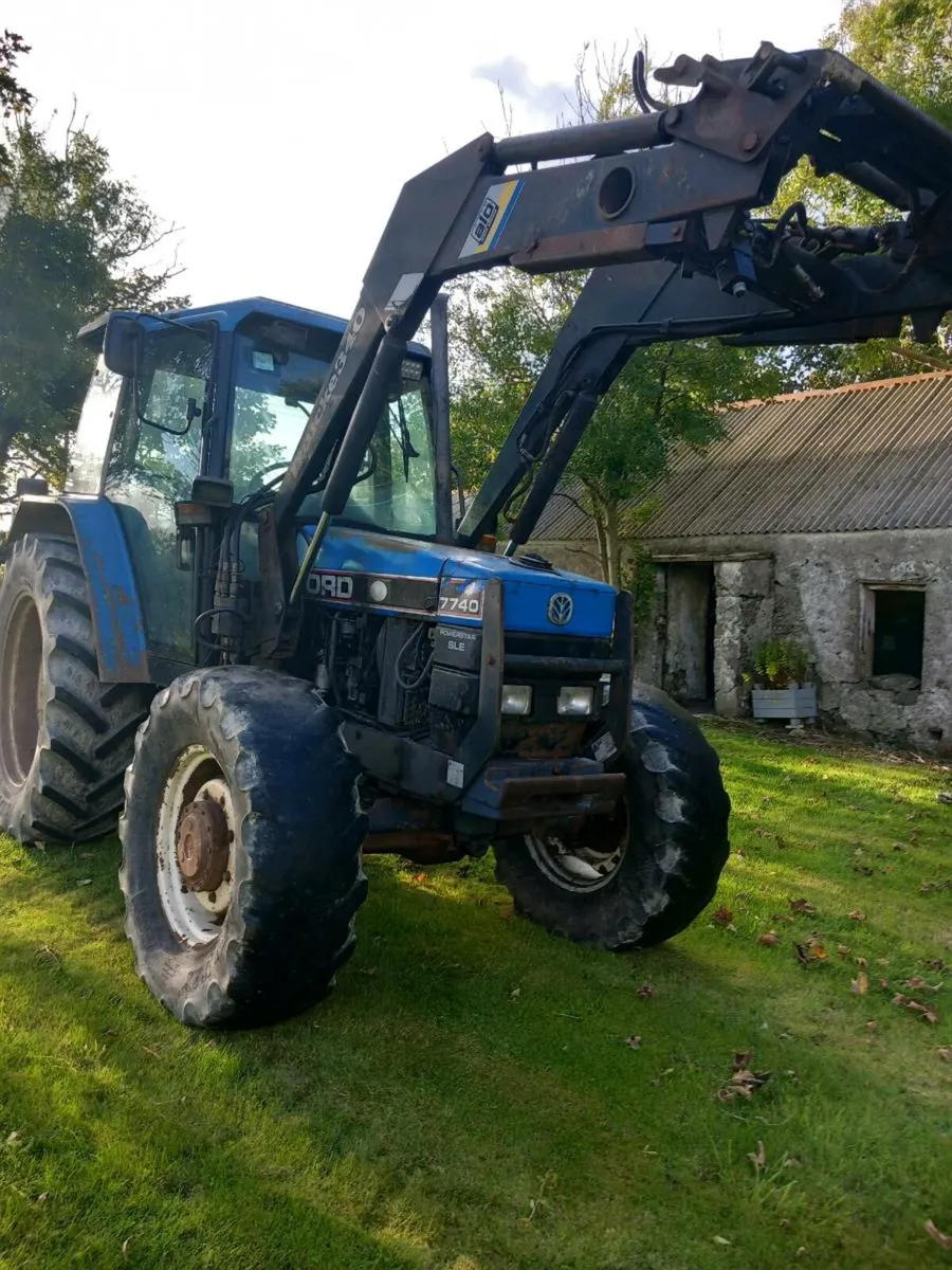 Ford 7740 - Image 3