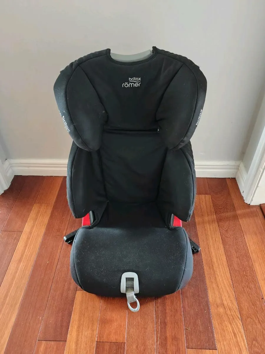 Britax Romer High Back Car Seat - Image 1