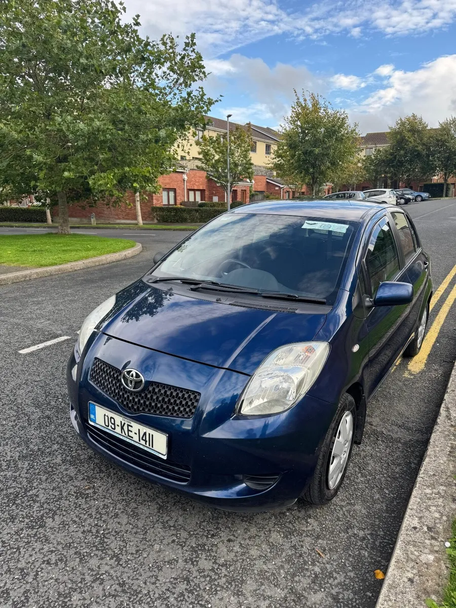 Toyota Yaris 2009 - Image 1