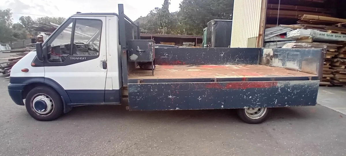 Transit 100 T350EF RWD Dropside Lorry - Image 3