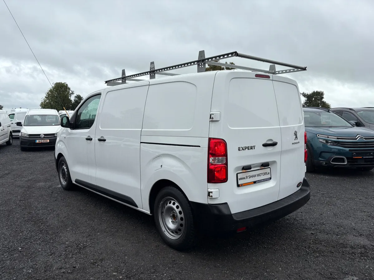 Peugeot Expert - Image 2