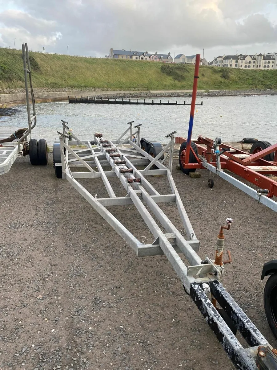 30ft twin axle factory build trailer - Image 1