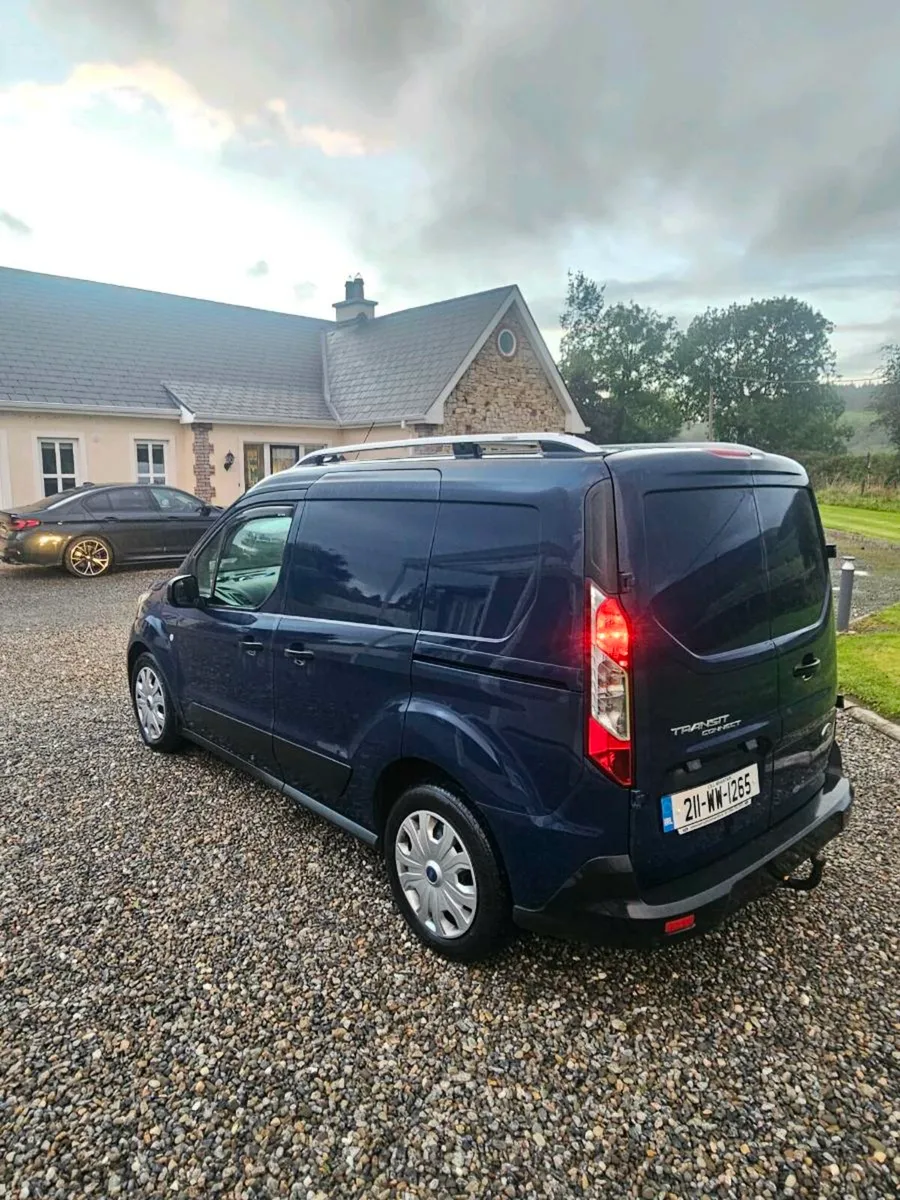 Transit connect van - Image 2