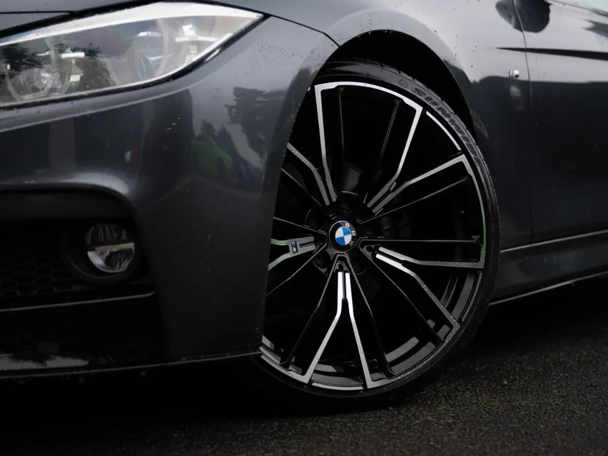 2016 BMW 320D AUTO M SPORT M PERFORMANCE - Image 2