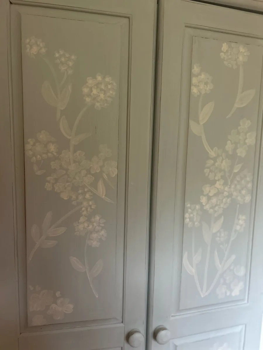 Wardrobe - Image 3