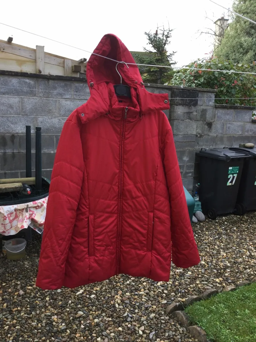 New Ladies Jacket from TWIST Brand, Size Large - Image 4