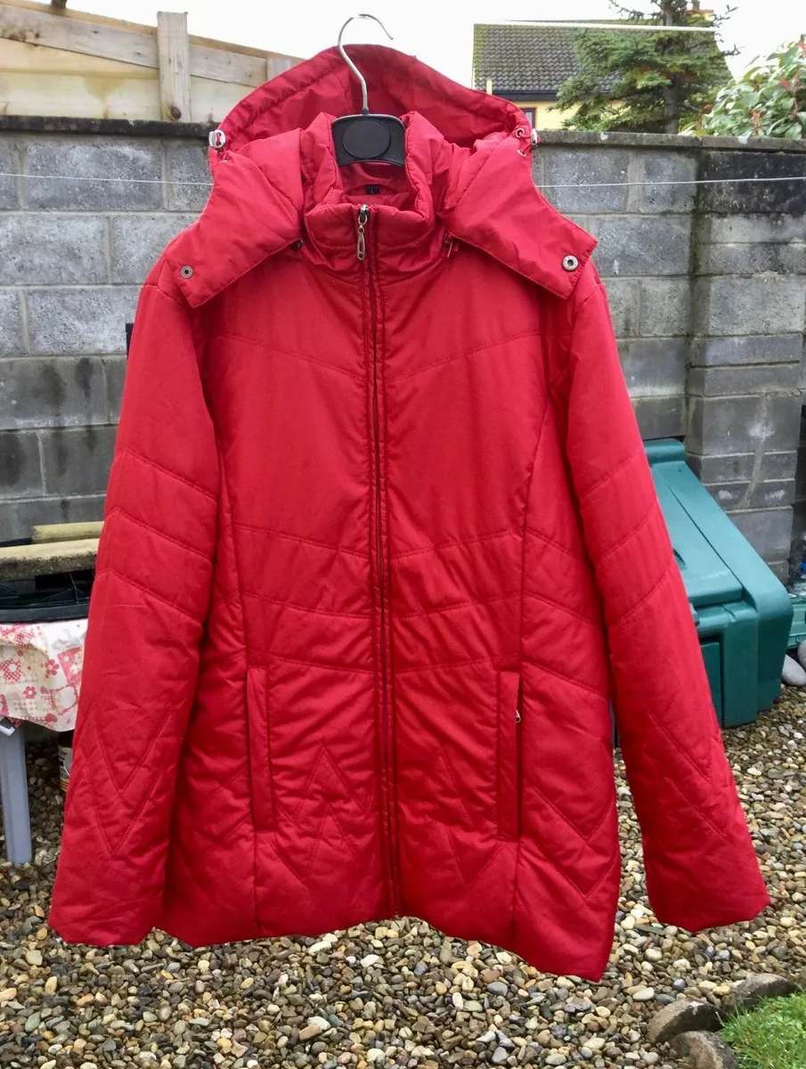New Ladies Jacket from TWIST Brand, Size Large - Image 1