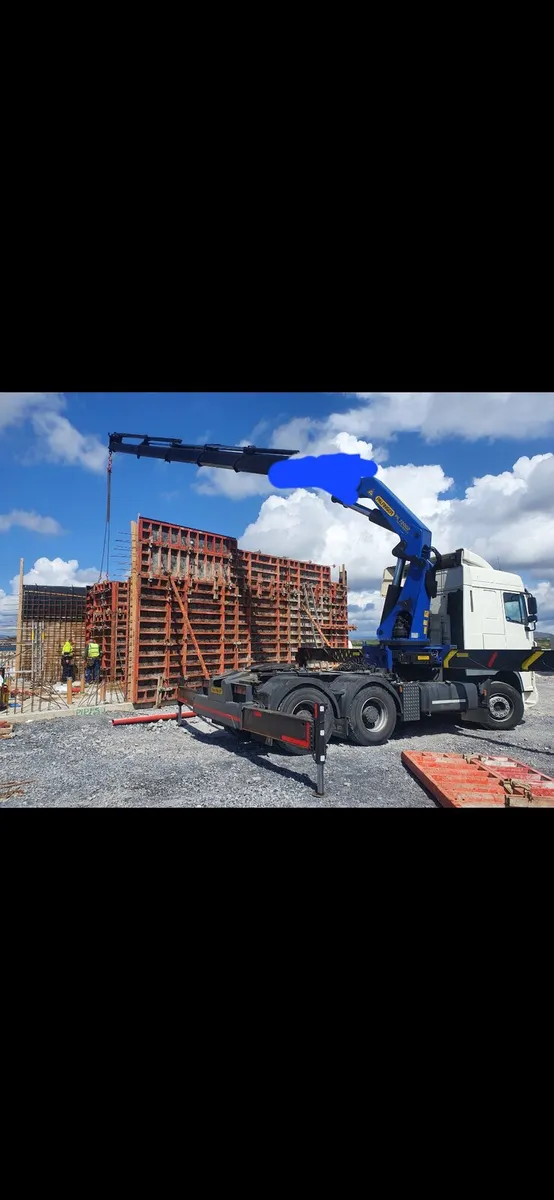 Crane truck - Image 3