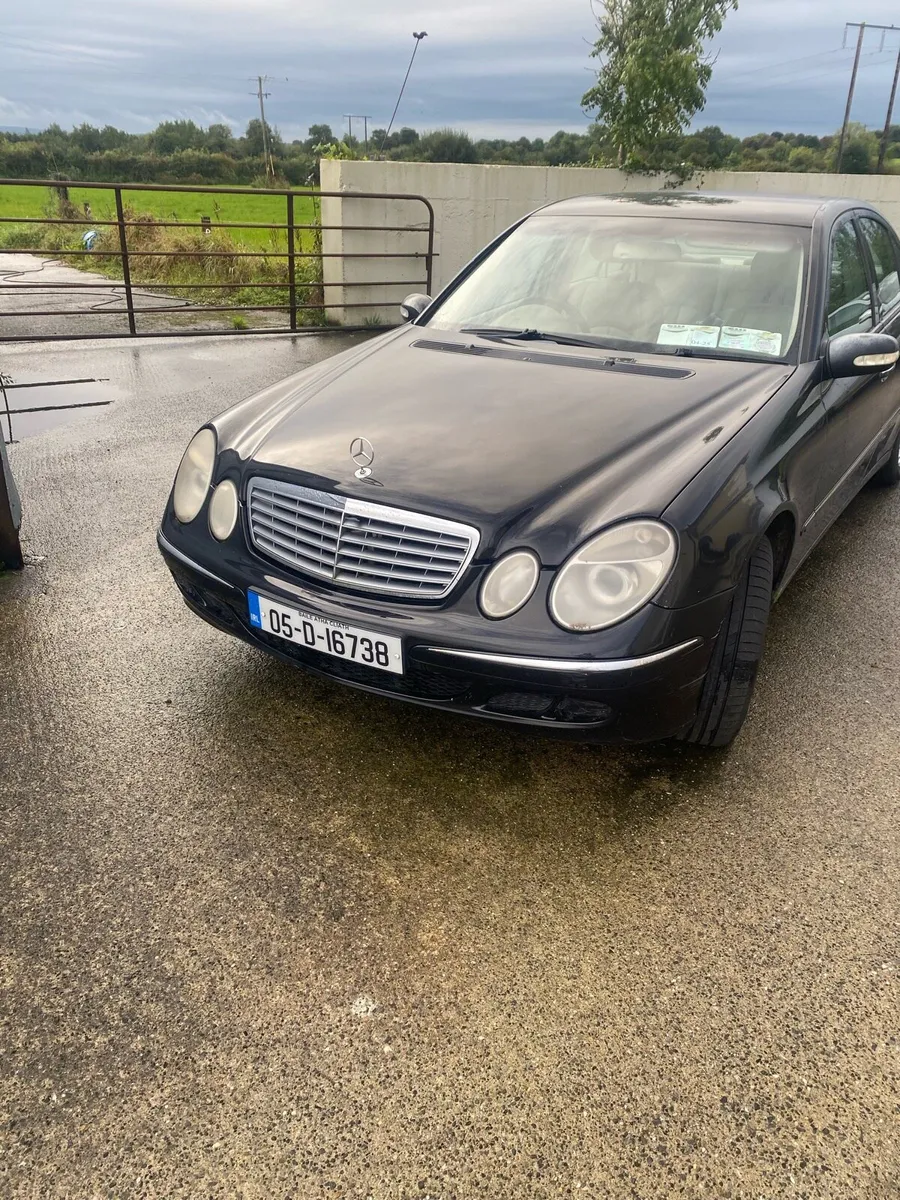 Mercedes E270 CDI - Image 2
