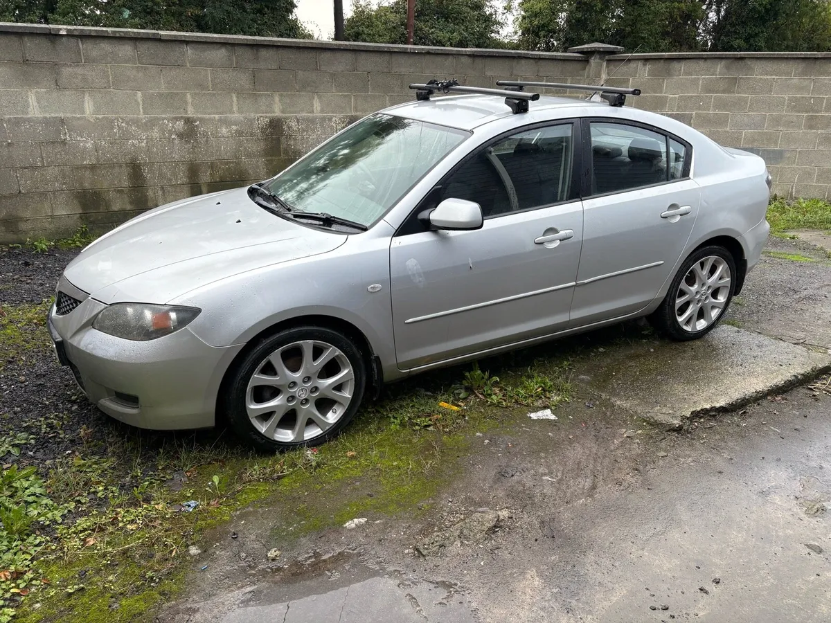 Mazda 3 - Image 2