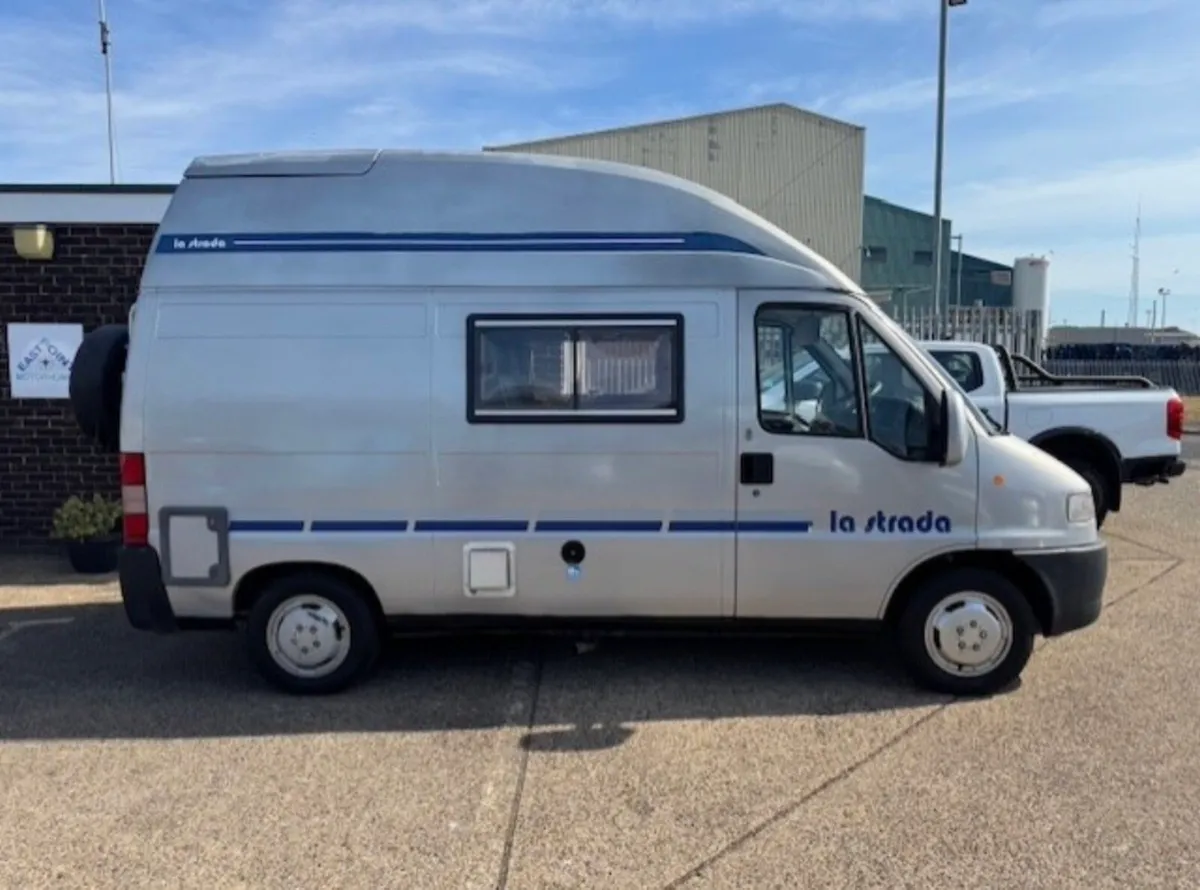 Fiat Ducato TDi  Camper Van  la Strada - Image 4
