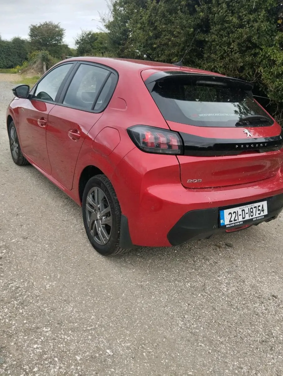 Peugeot 208 active - Image 2