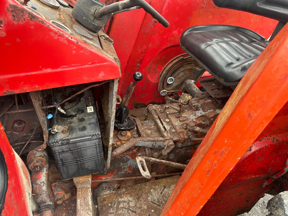 1970 Massey Ferguson 165 - Image 3