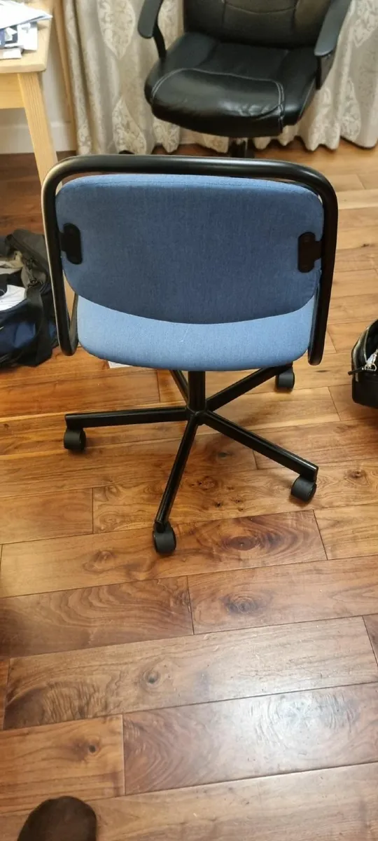 Office seat - Image 2