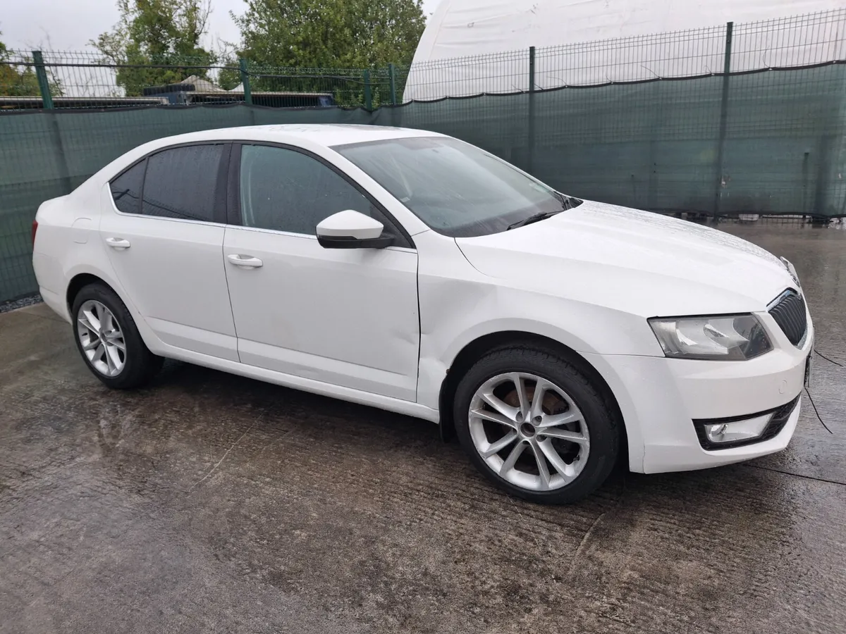 2015 Skoda Octavia 2.0 Tdi Automatic - Image 3