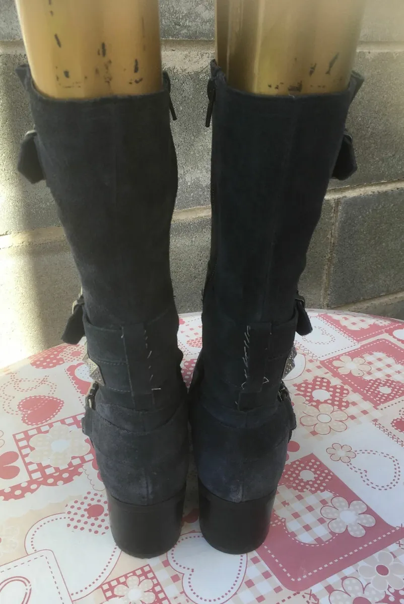 NEW MamZelle Suede Boots, Size 41 - Image 4