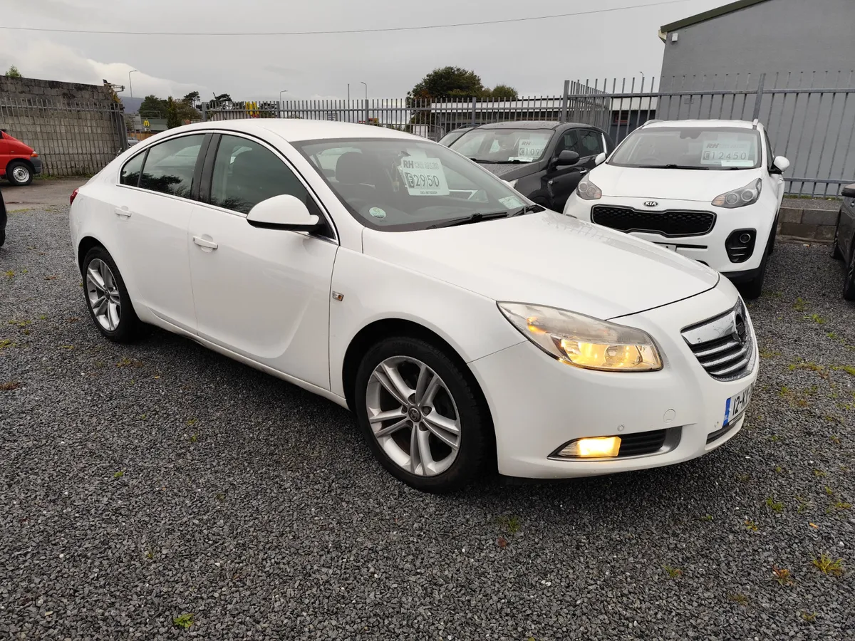 2012 Vauxhall Insignia 2.0 cdti 160 bhp exclusive - Image 3