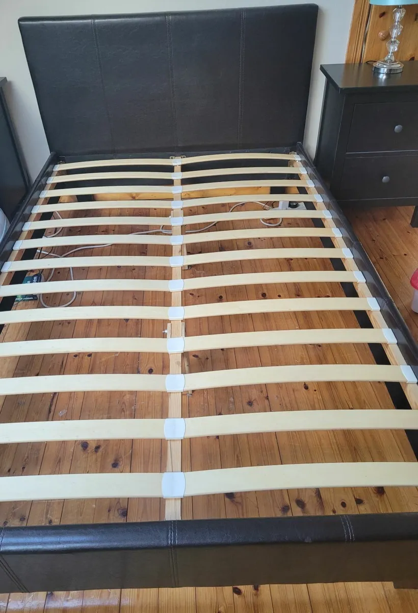Bedframe and mattress - Image 1