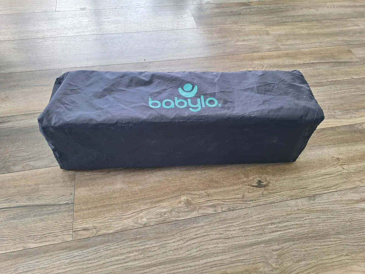 Travel cot - Image 3