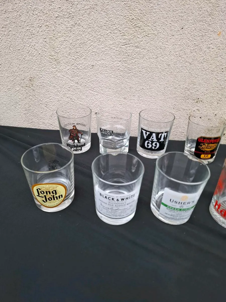 10 whiskey glasses postage possible - Image 2