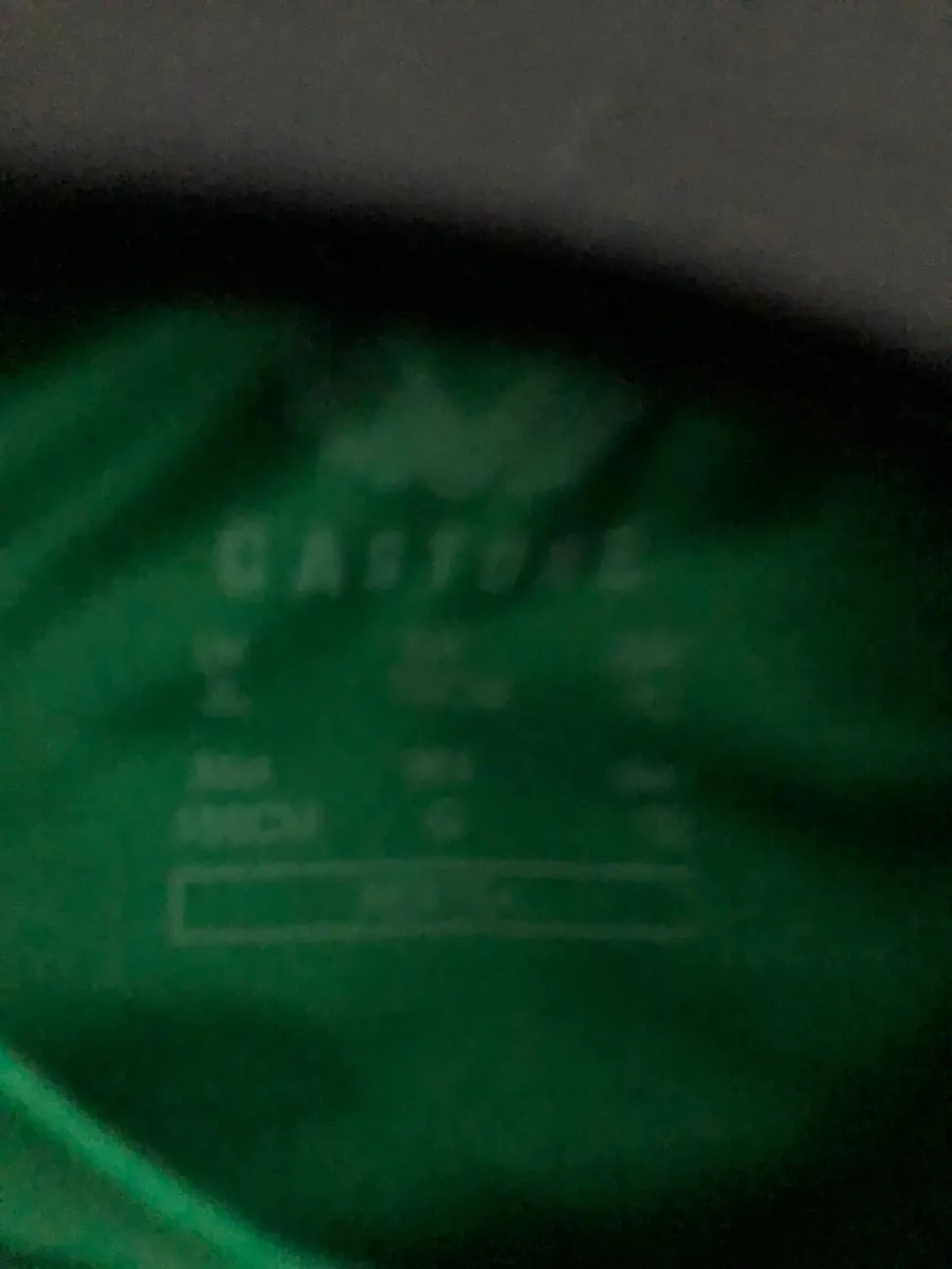 Boys / Girjs Ireland jersey age 12 €20 - Image 3