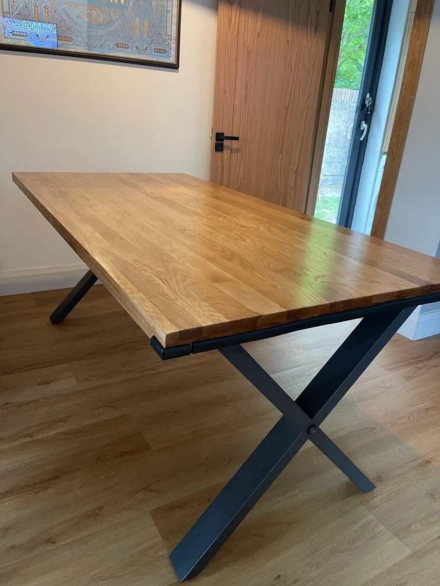 Dinning table - Image 2