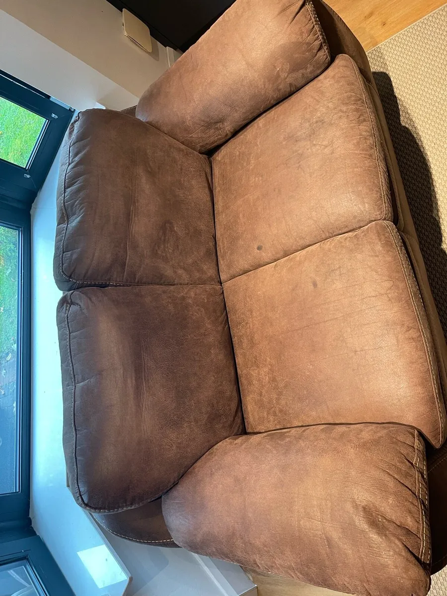 Two couches - Image 2
