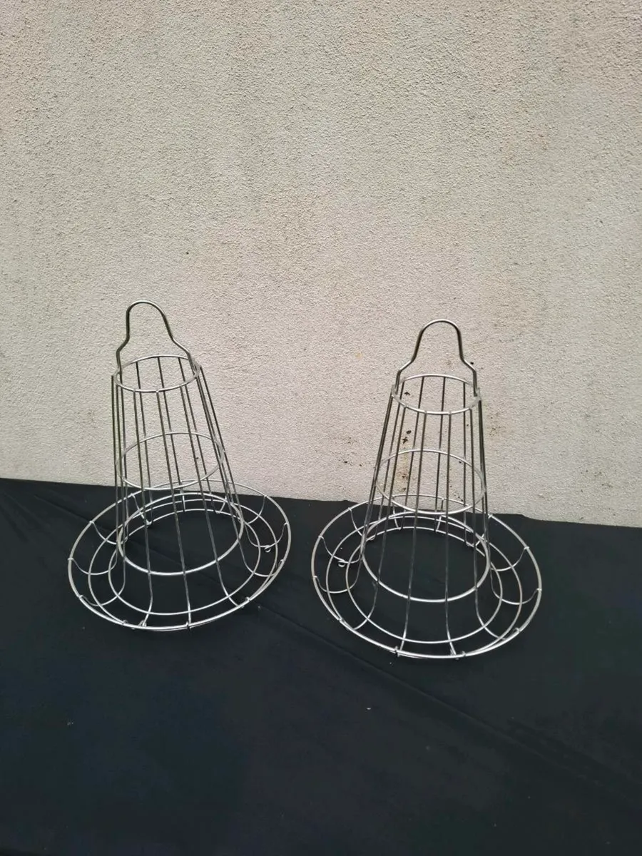 2 sausages towers holder postage possible