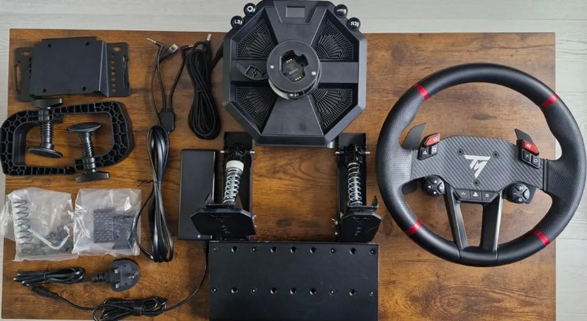 Thrustmaster T598 Bundle - Image 2
