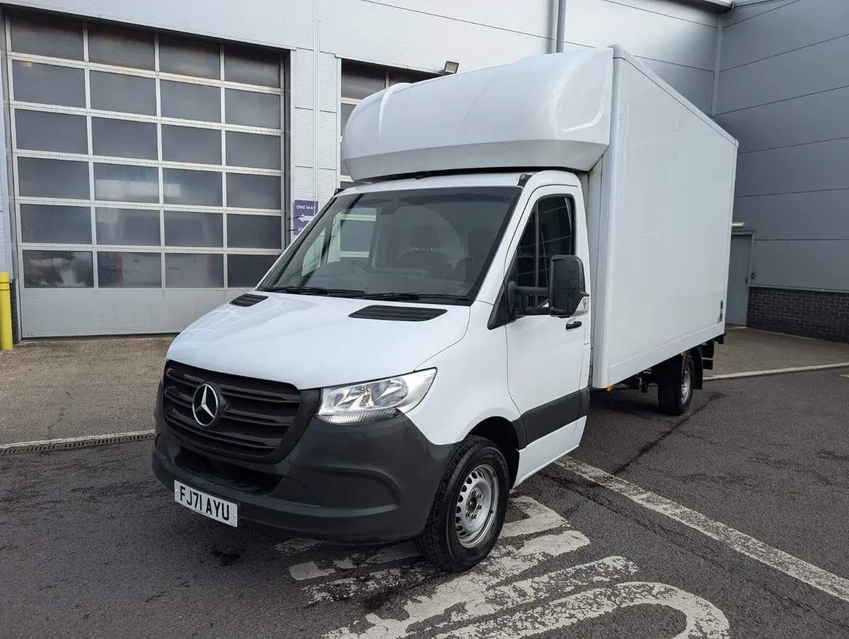 Mercedes-Benz Sprinter 2021 - Image 1
