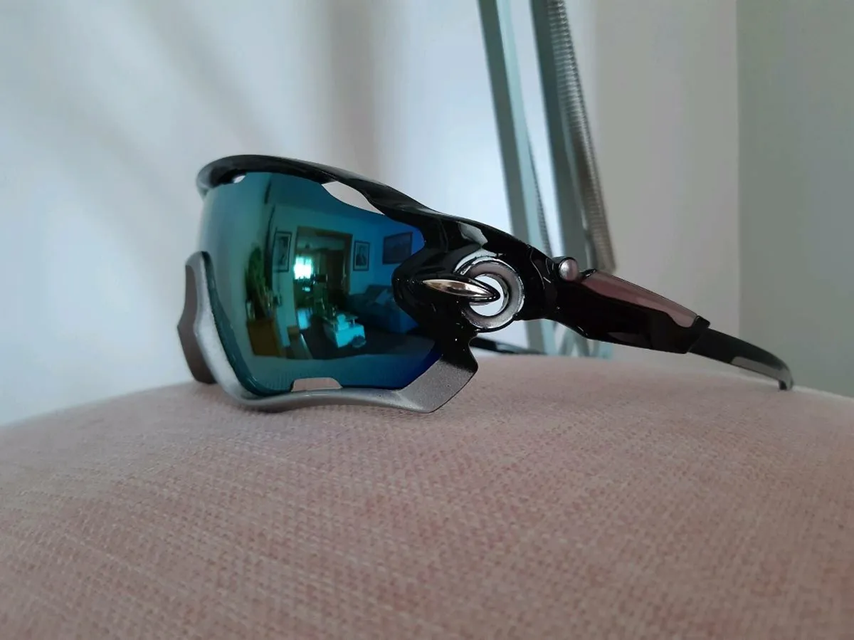 Cycling Glasses - Image 4