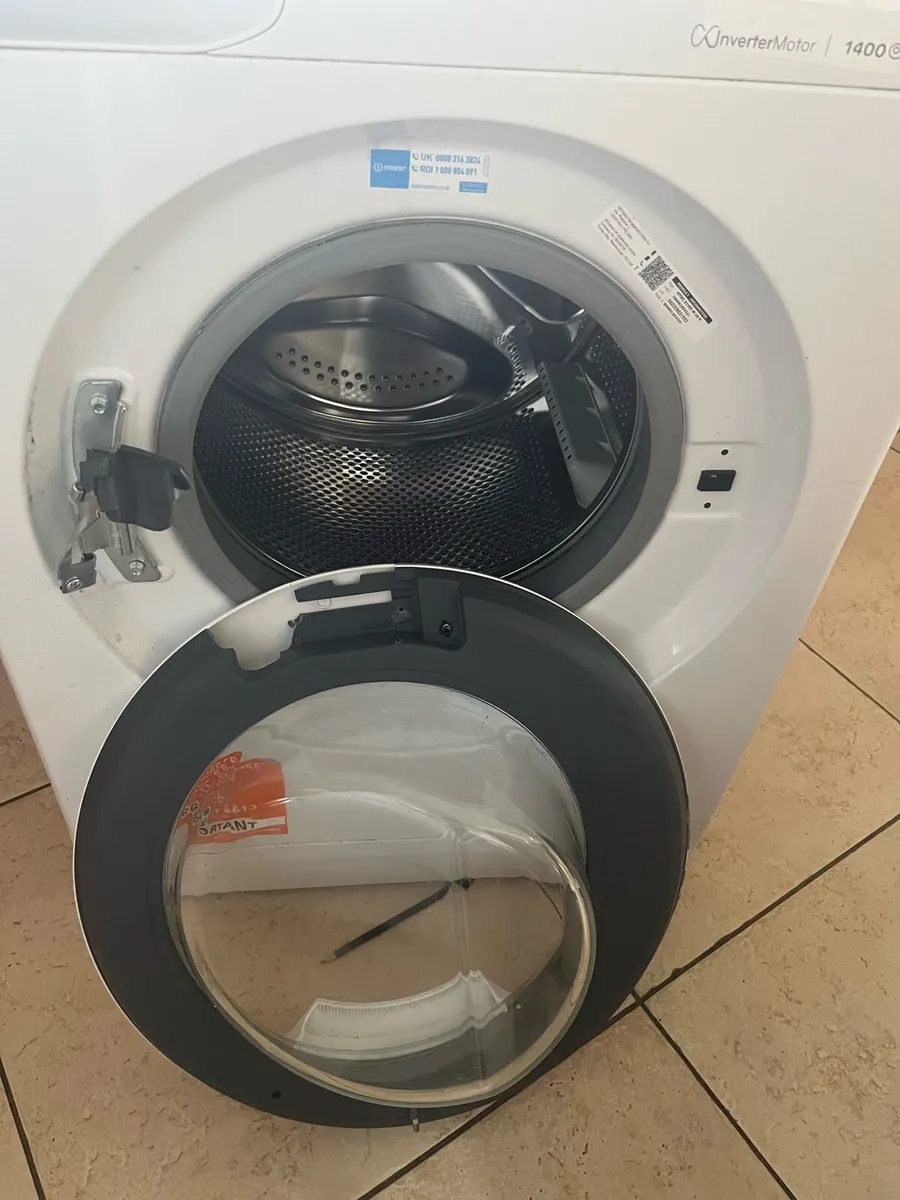 Washing machine - Image 2