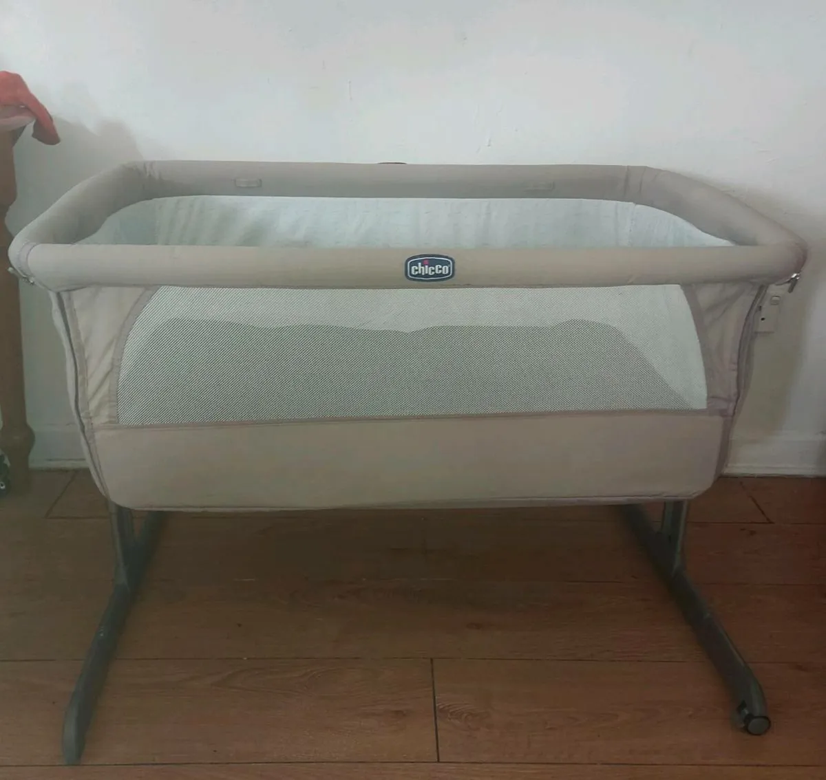 Baby items nursery jumperoo/rocker/bath tub /crib - Image 1