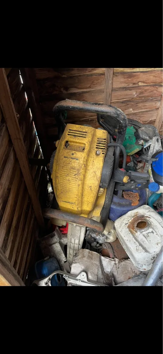Two Stroke breaker - Image 1