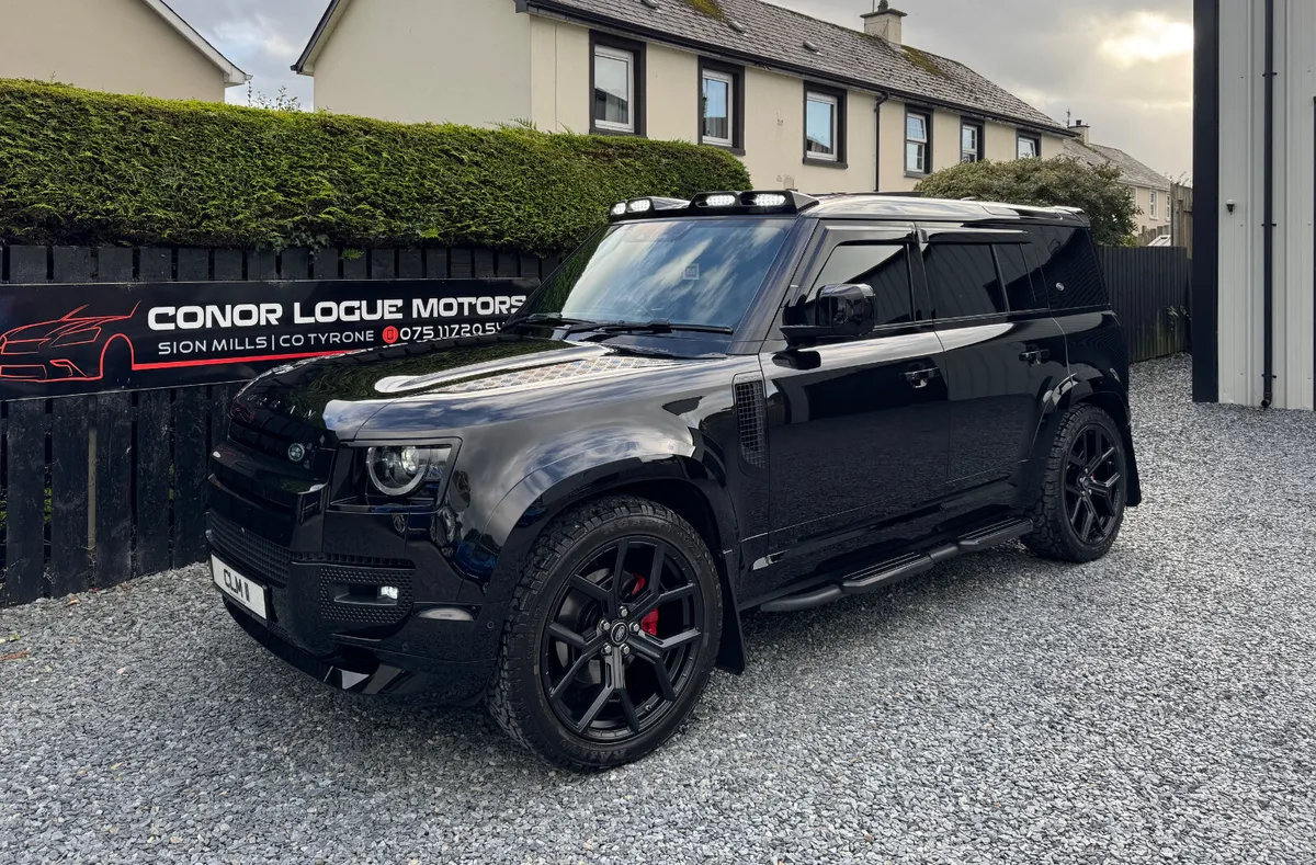 2021 Land Rover Defender D250 HSE 110 Urban - Image 3